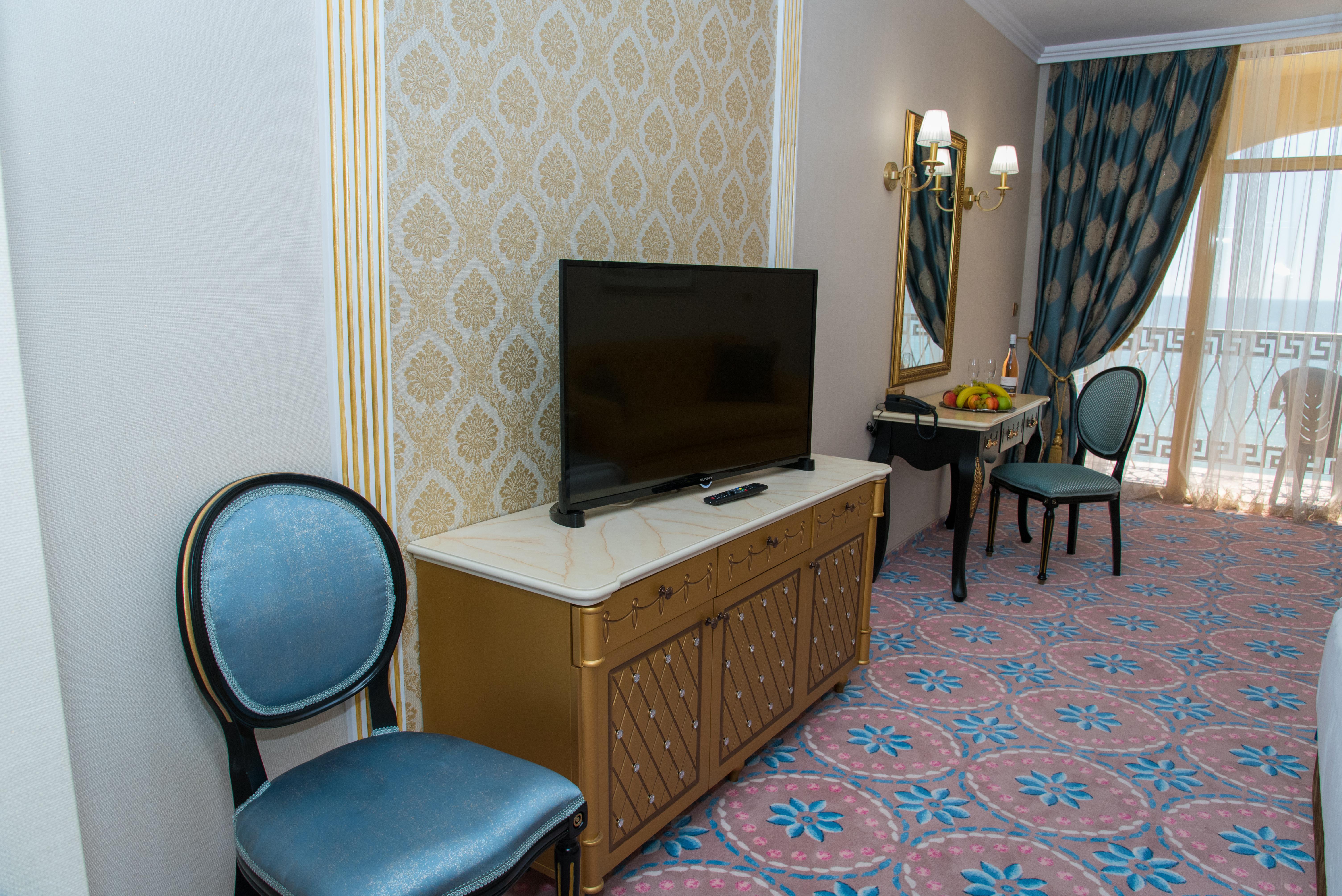 Imperial Palace Hotel サニービーチ エクステリア 写真 A room at the hotel